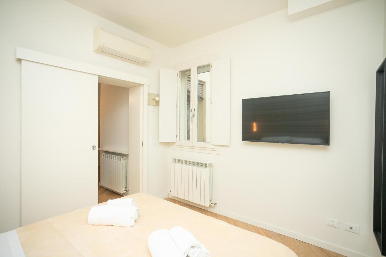 Modena Centro Junior Suite Exteriör bild