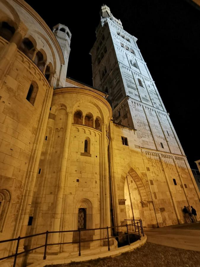 Modena Centro Junior Suite Exteriör bild